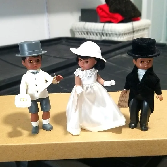 Madam Alexander bundle Three Wedding dolls - Picture 1 of 8